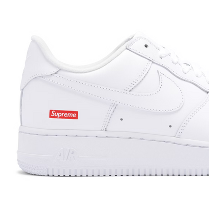Nike Air Force 1 Low "Supreme White" UK 9 - In Stock